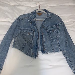 American Eagle Cropped Jean Jacket